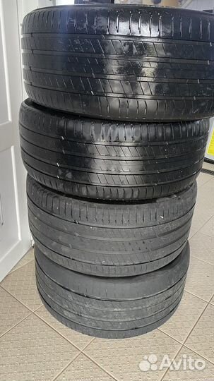 Michelin Latitude Sport 3 275/45 R21 и 315/40 R21 111Y
