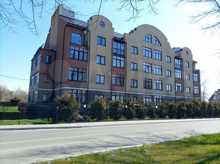 1-к. квартира, 49 м², 2/4 эт.