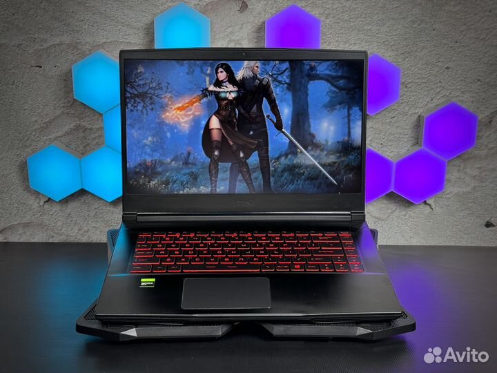 Игровой ноутбук MSI Thin / RTX / i7