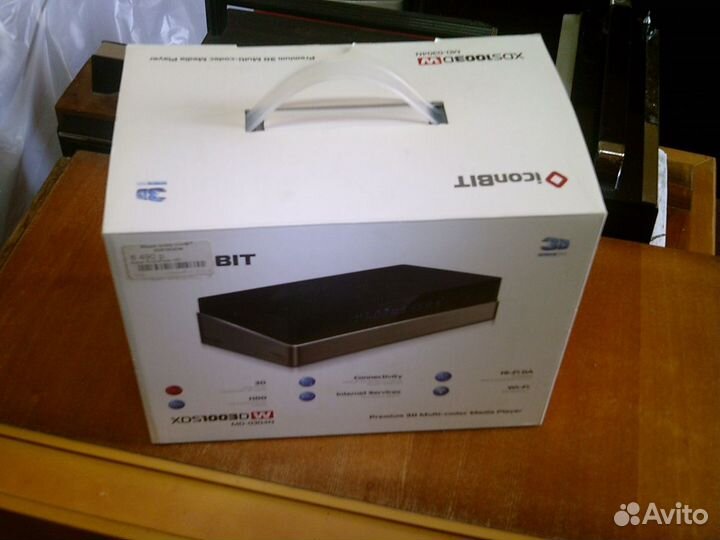 Медиа плейер iconbit XDS1003DW