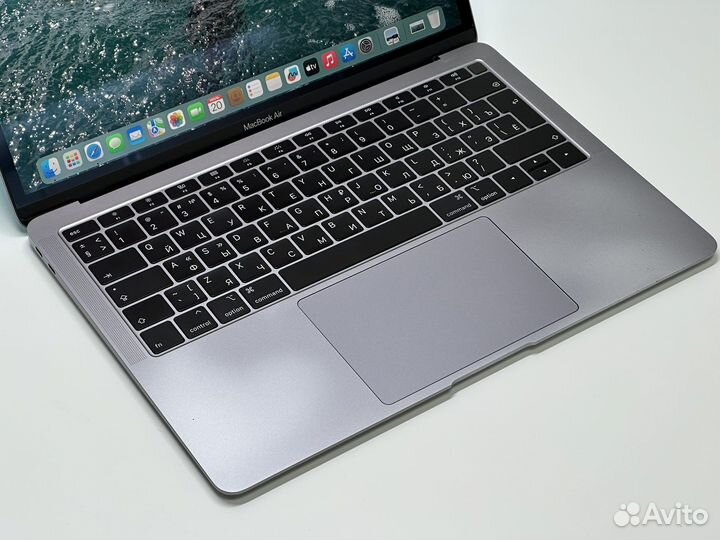 MacBook Air 13 2018 Retina i5/8/256