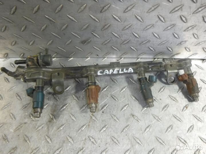 Форсунка топливная Mazda Capella