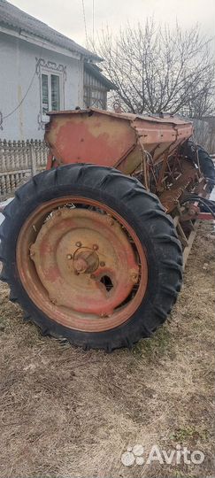 Сеялка сз 3.6. Плуг 3 корпусный