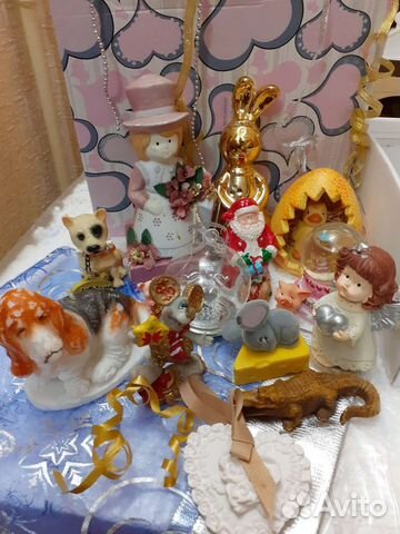 Сувениры разные коробкой