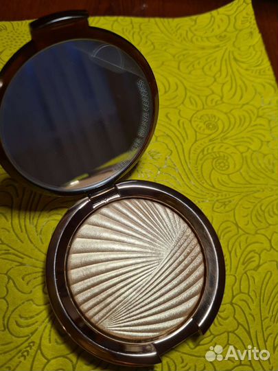 Пудра-хайлайтер Estee Lauder Bronze Goddess Highli