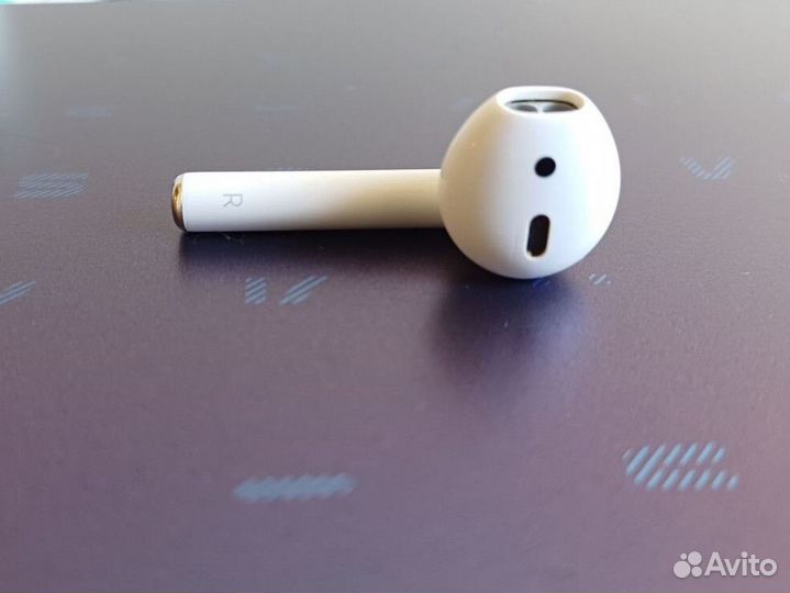 Airpods 2 наушник правый оригинал
