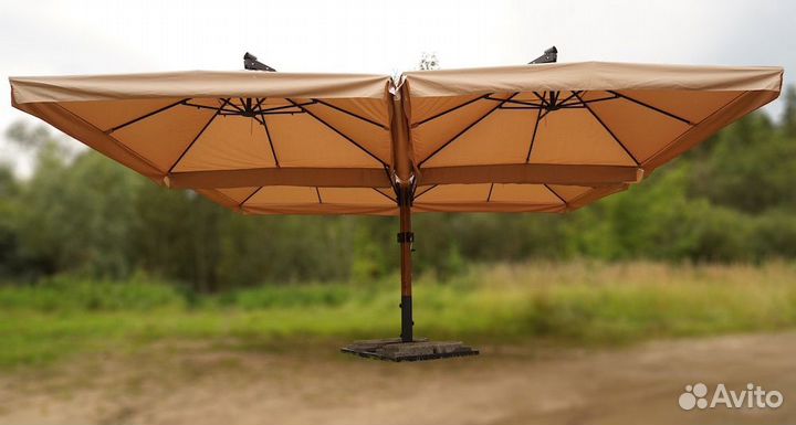 Ветростойкий уличный зонт для летнего кафе