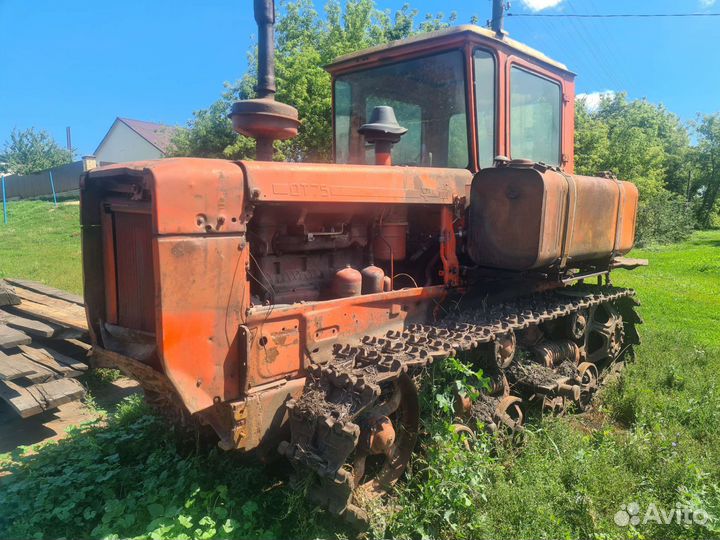 Трактор ВгТЗ ДТ-75, 1991