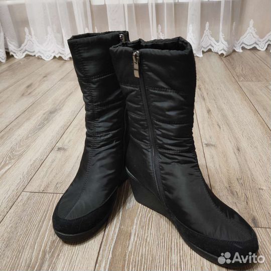 Сапоги женские