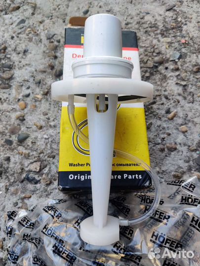 Насос омывателя в сборе ваз Лада 2107, 2121 нива