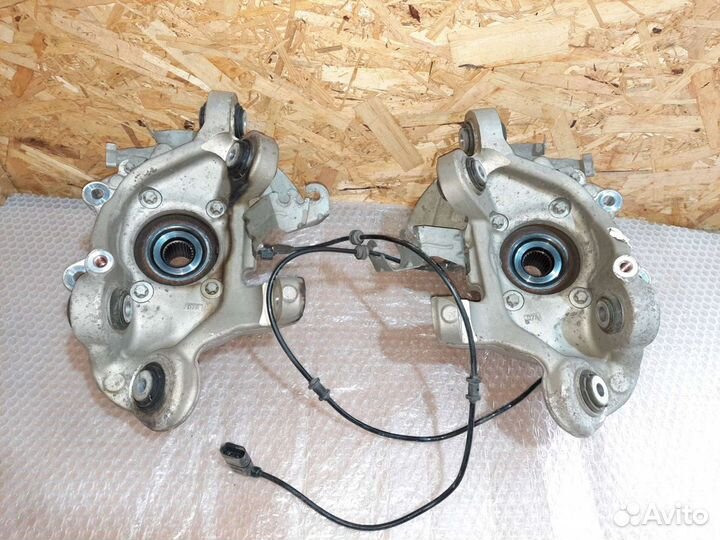 Кулак поворотный зад amg c63 glc 253