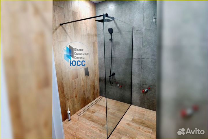 Душевая перегородка из стекла