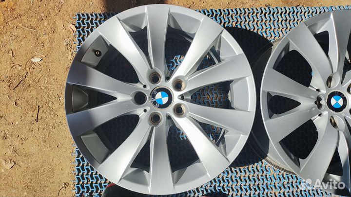 R18 Accelera 651 245/45, PCD 5x120 DIA 72.6