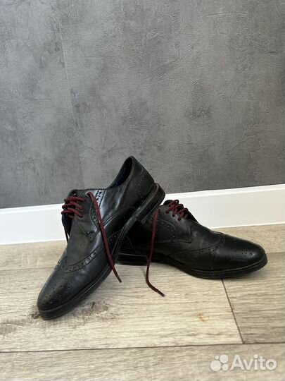 Полуботинки