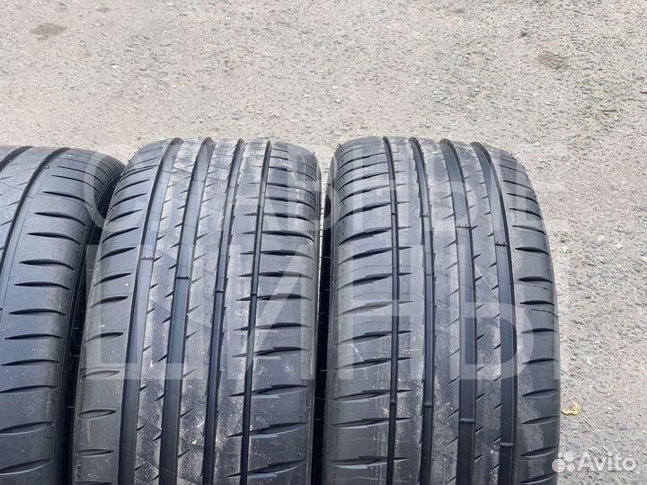 Michelin Pilot Sport 4 255/40 R18 99Y