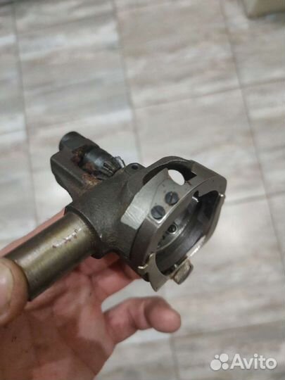 Челночное устройство