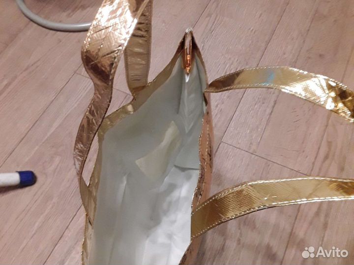 Подарочный пакет,золотой цвет