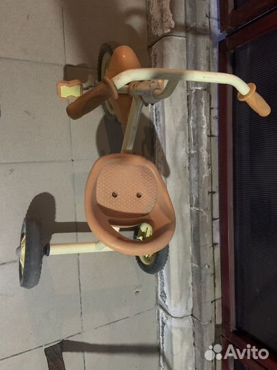 Детский трехколесный велосипед бу