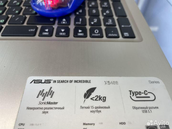 Продаю ноутбук asus