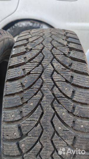 Formula Ice 215/55 R17 95