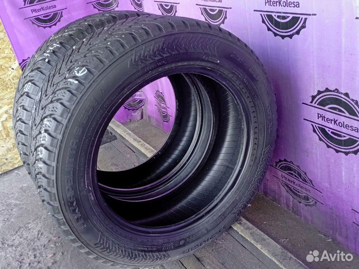 Nokian Tyres Hakkapeliitta 8 SUV 215/60 R17