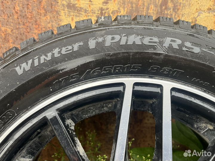 Hankook Winter I'Pike RS2 W429 175/65 R15