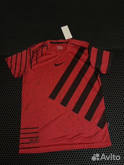 Футболка Nike мужская