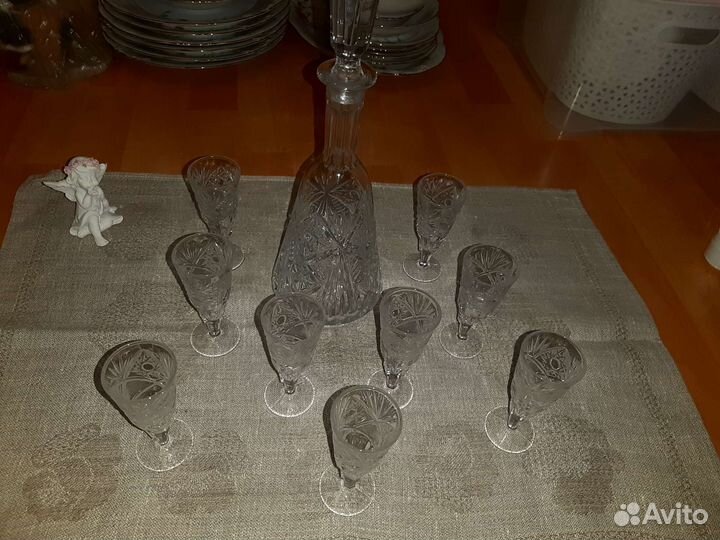 Хрустальный графин с рюмками СССР