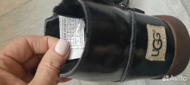 Ботинки UGG оригинал на девочку