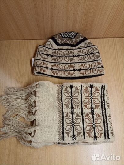 Беретка, шапка женская