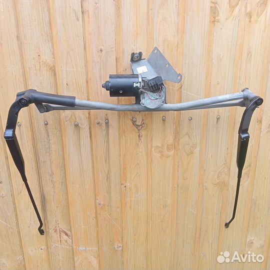 Трапеция стеклоочистителя ауди 100 44к седан