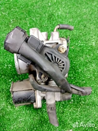 Блок дрос. засл. на Mitsubishi, дв-ль 3G83