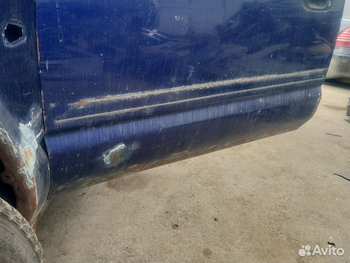 Дверь передняя правая Mitsubishi Space Star 1
