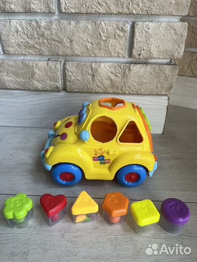 Машинка сортер музыкальная