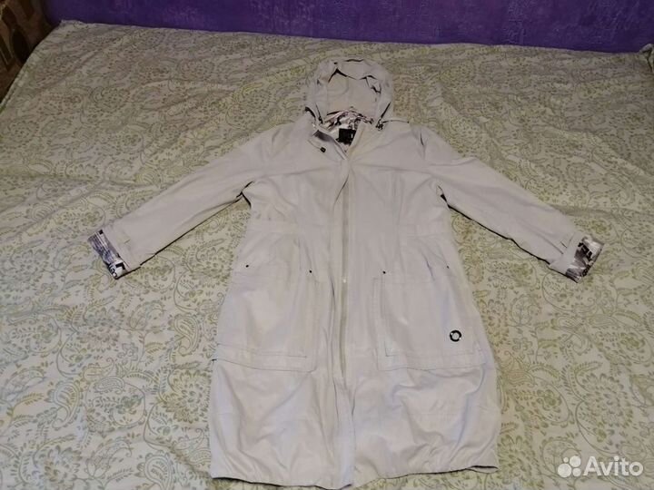 Плащ женский