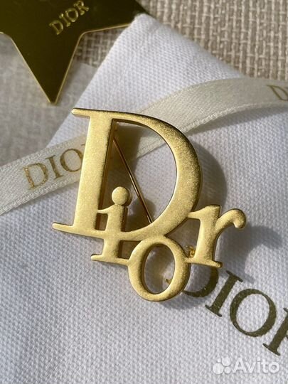 Брошь Dior