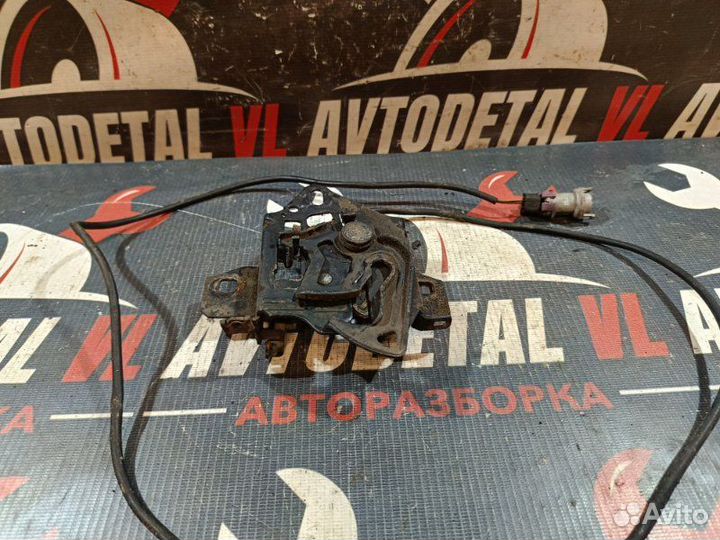 Замок капота Volkswagen Passat B5 универсал ANB