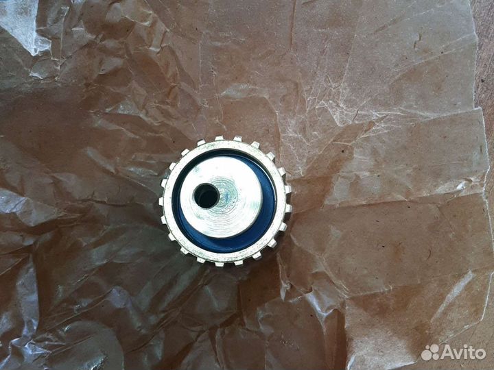 Ролик натяжной ремня грм Штайер газ-560