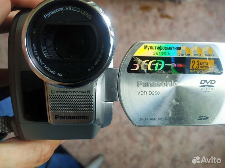 Видеокамера panasonic 3CCD VDR-D250 б/у
