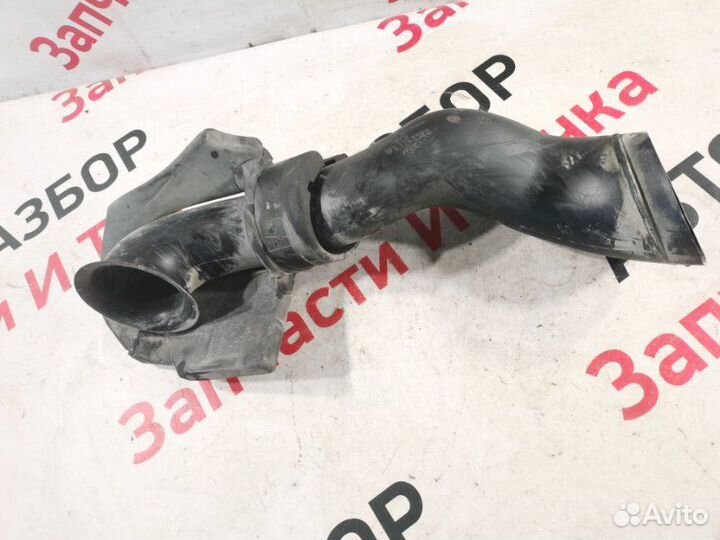 Патрубок воздушного фильтра Porsche Cayenne 958