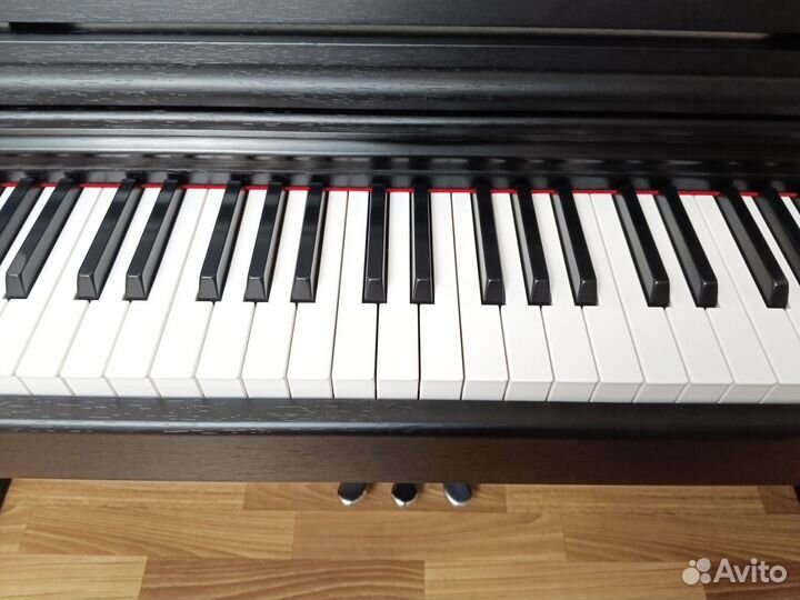 Цифровое пианино Электропианино