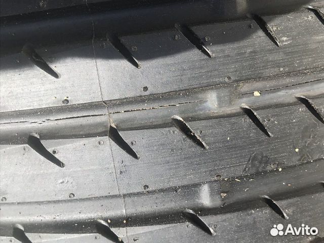 Yokohama Advan Sport V103 225/35 R19