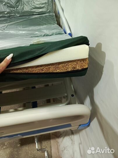 Медицинская кровать бюджетная