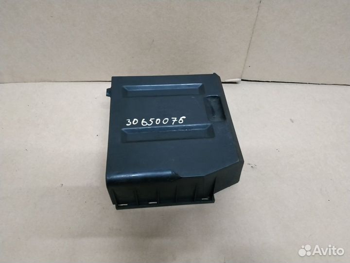 Вольво S60 S80 S40 C30 крышка эбу 30650076