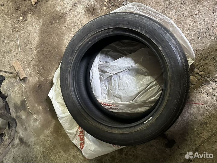 Bridgestone 613V 215/50 R17