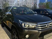 Toyota Hilux 2.8 AT, 2015, 235 000 км, с пробегом, цена 2 850 000 руб.