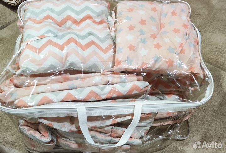 Бортики в кроватку