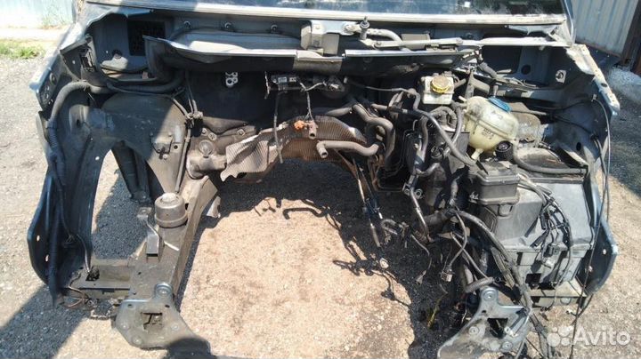 Передняя часть кузова (лонжероны) транспортер т5