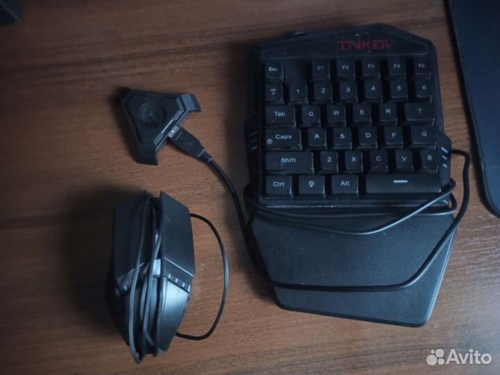 Игровая клавиатура и мышь для телефона