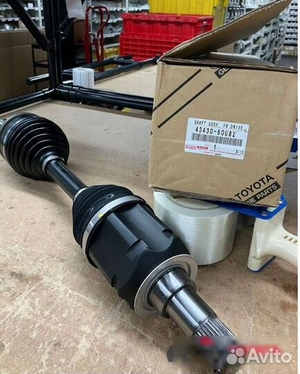 Привoдной вал передний Lexus Gx 460 2009+